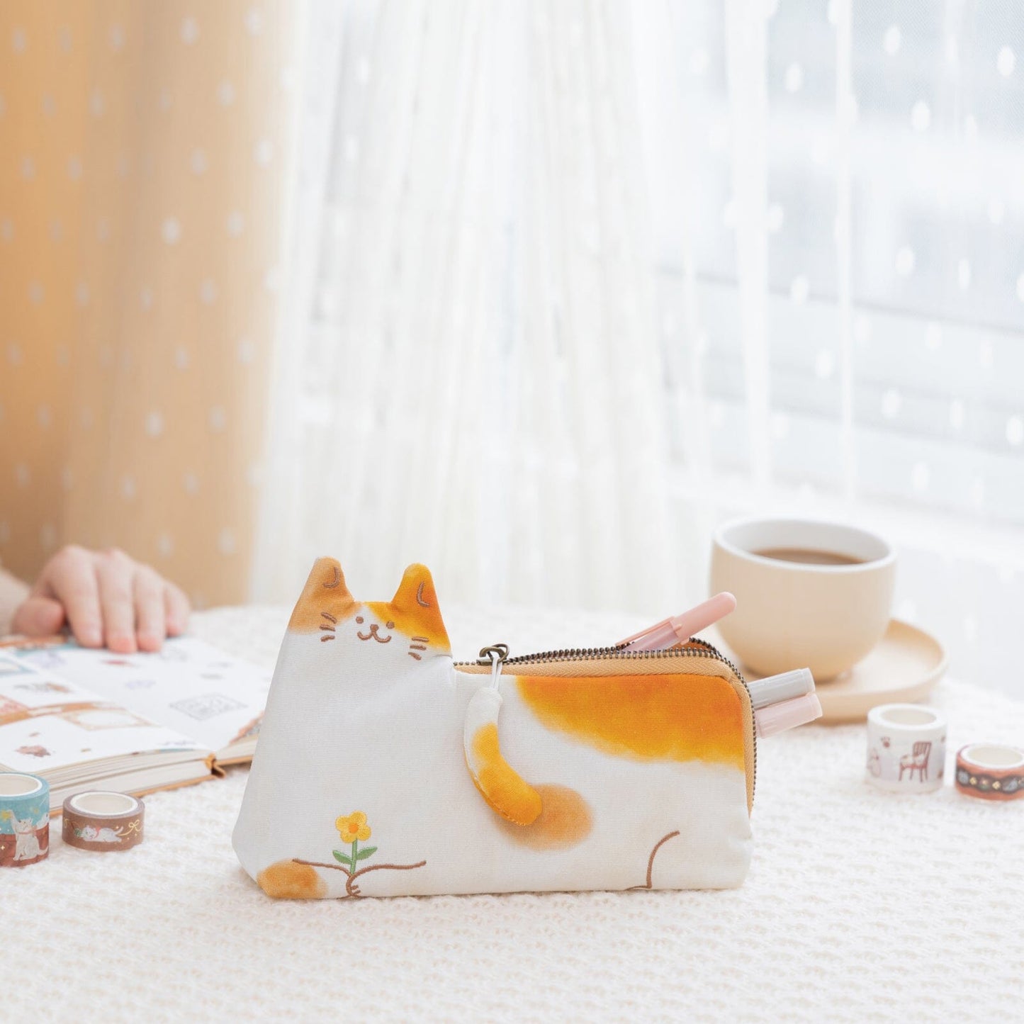 Tsuki ‘Neko Days’ Travel Pen Pouch ☾